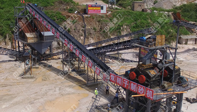 錘式制砂機(jī)使用現(xiàn)場(chǎng)-制砂生產(chǎn)線 錘式制砂機(jī)使用現(xiàn)場(chǎng)-制砂生產(chǎn)線